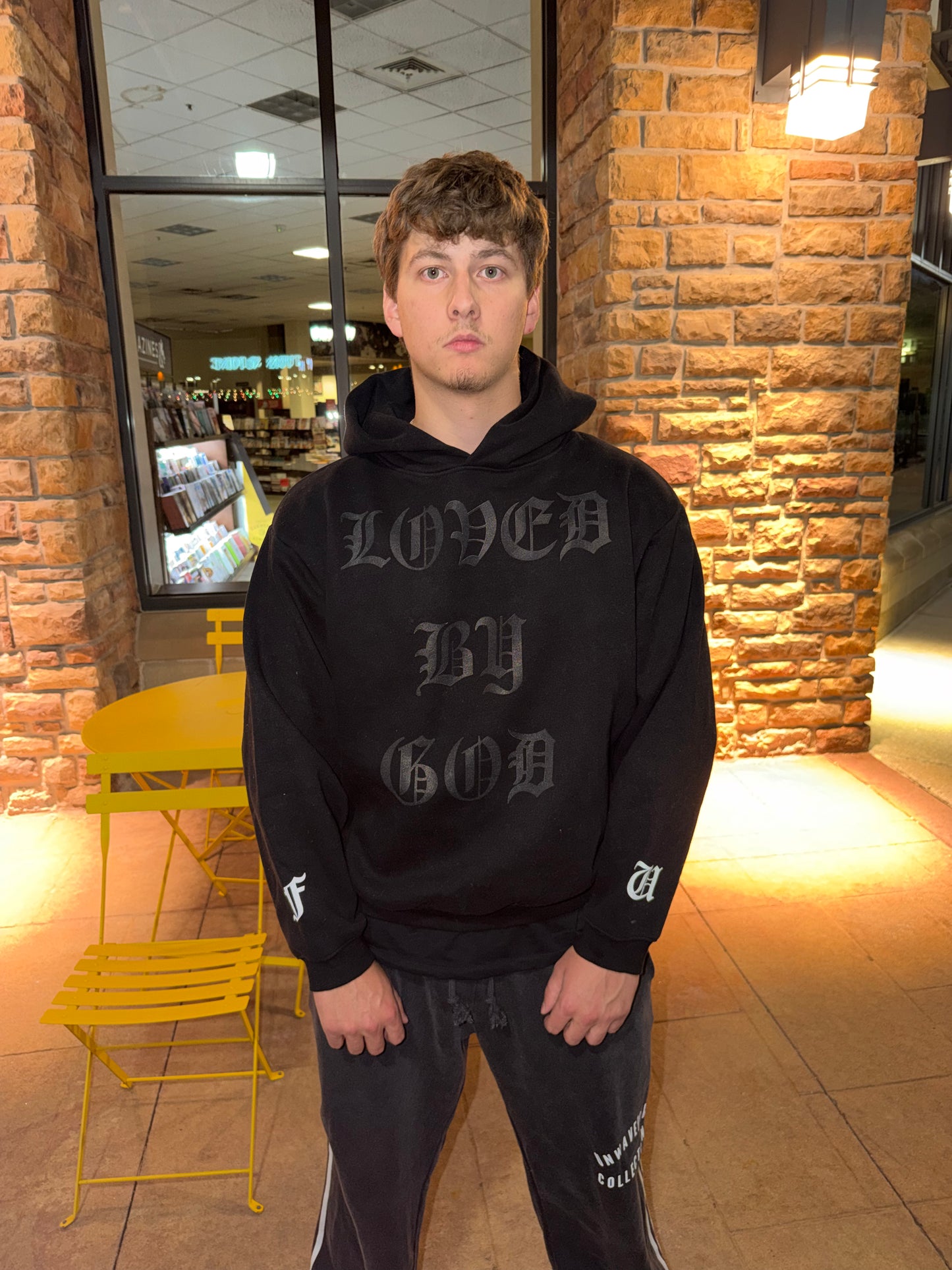 Sudadera con capucha holgada de felpa